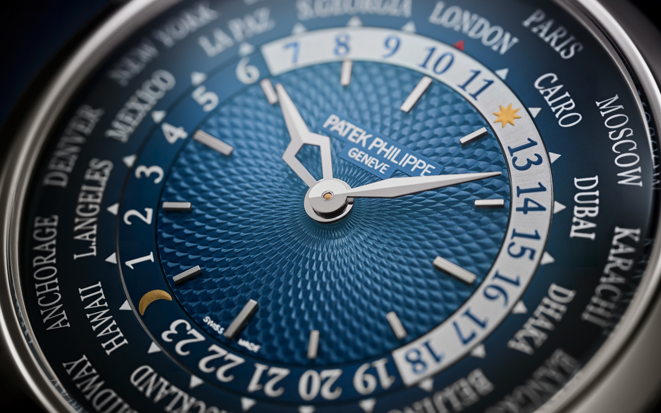 Patek Philippe_5230P_001_2