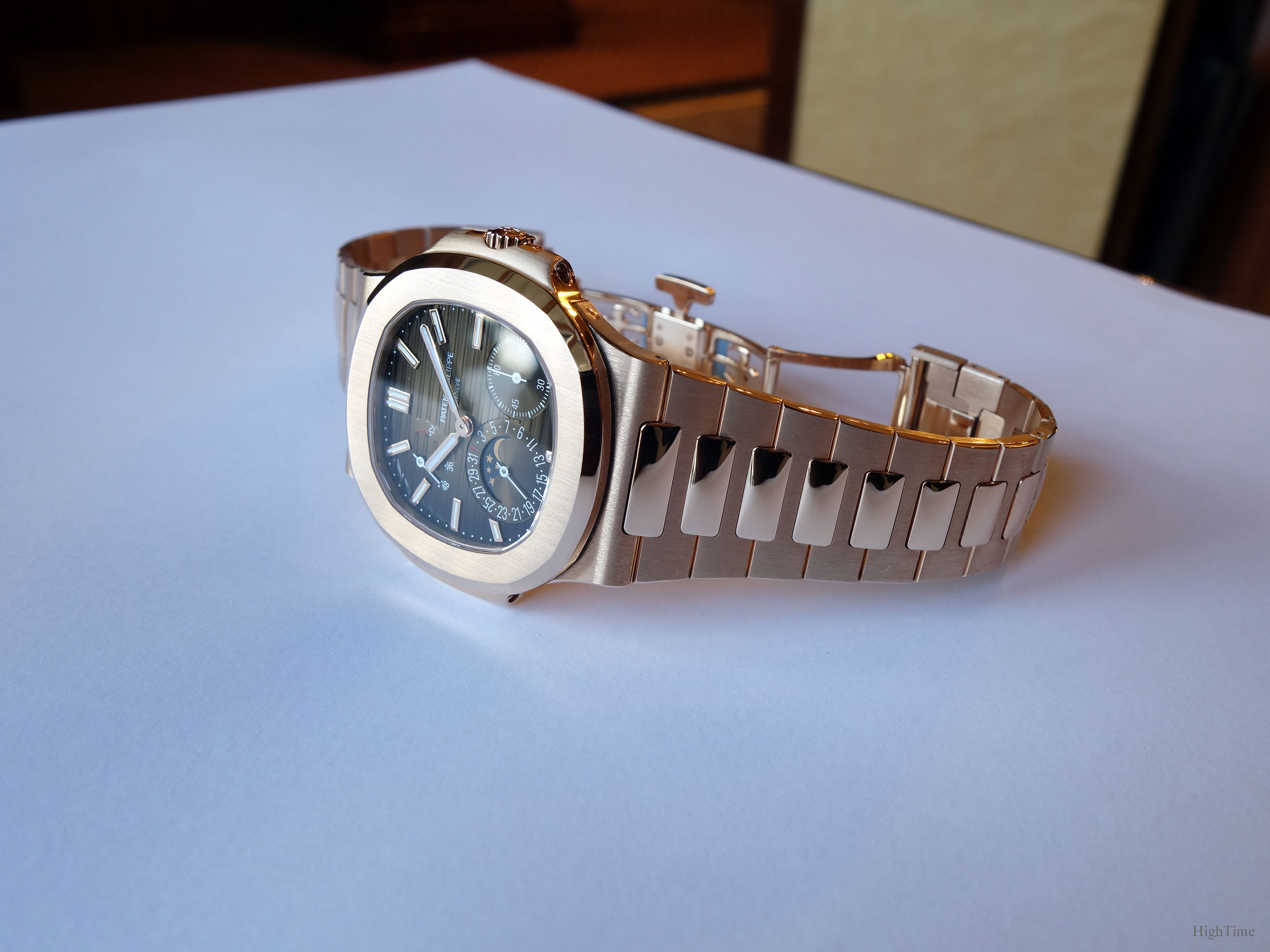 Patek Philippe 5712 1R_HighTime