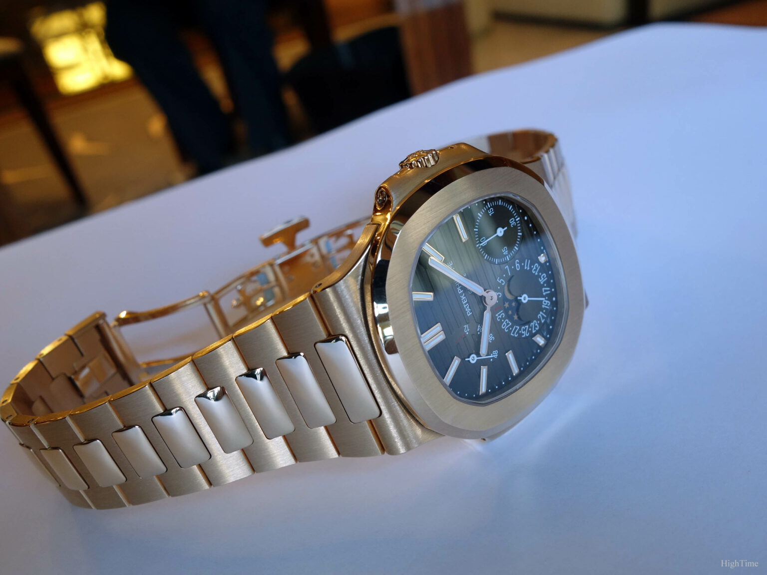 Patek Philippe 5712/1R Nautilus - Review & Pictures - HIGHTIME